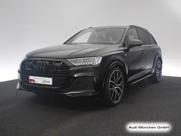 Q7 50 TDI qu. S line competition plus 7-Sitzer P