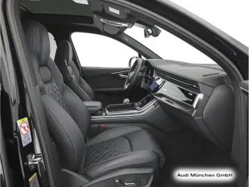 Q7 50 TDI qu. S line competition plus 7-Sitzer/P