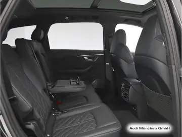 Q7 50 TDI qu. S line competition plus 7-Sitzer/P
