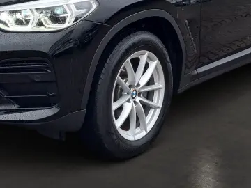 X4 xDrive 20d Advantage/NAVI/LED/DAB/LiveCockpit