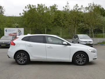 Volvo v 40 D3 Momentum