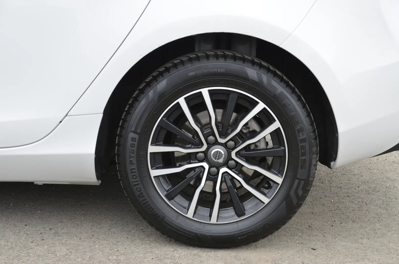 Volvo v 40 D3 Momentum