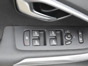 Volvo v 40 D3 Momentum