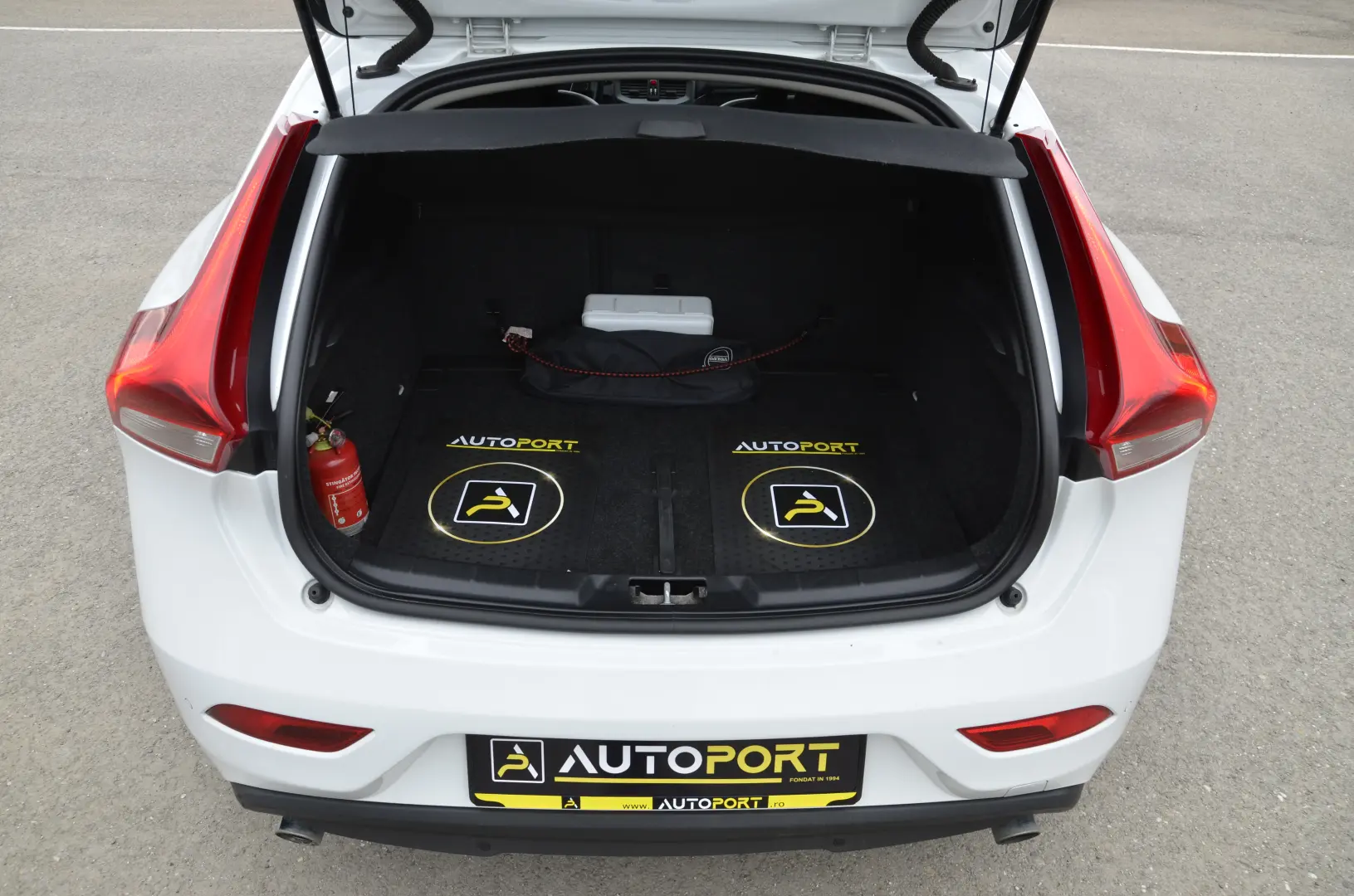 Volvo v 40 D3 Momentum