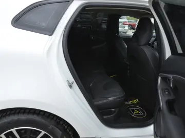 Volvo v 40 D3 Momentum
