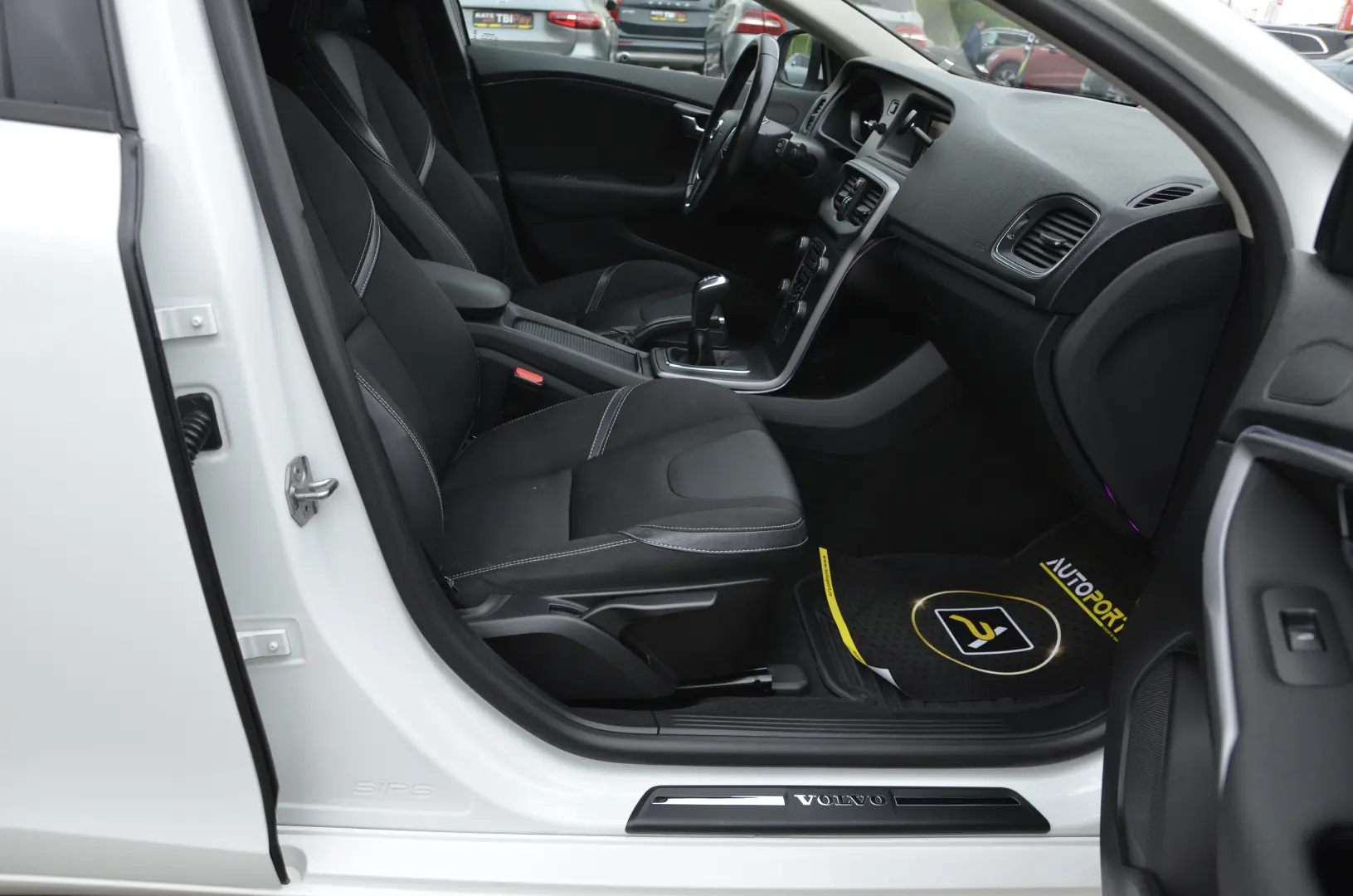 Volvo v 40 D3 Momentum