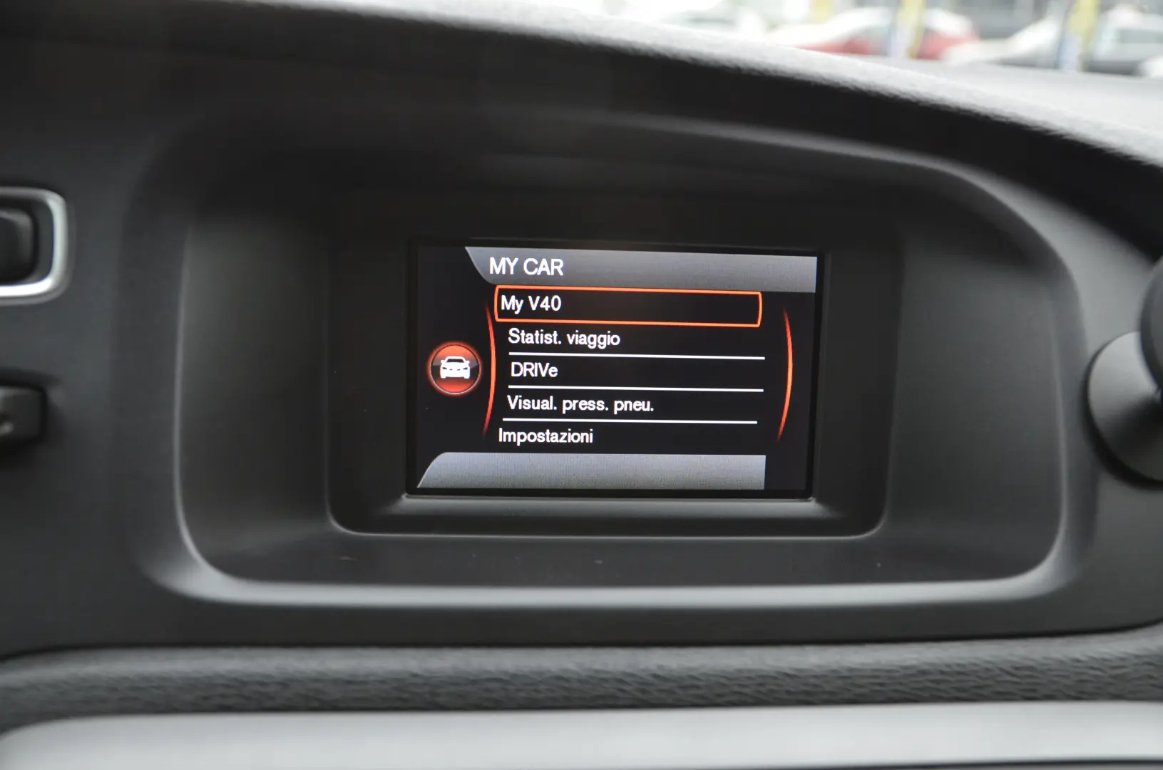 Volvo v 40 D3 Momentum