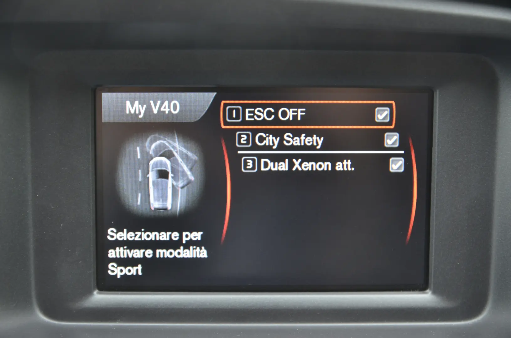 Volvo v 40 D3 Momentum