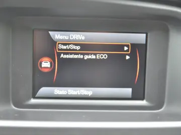 Volvo v 40 D3 Momentum