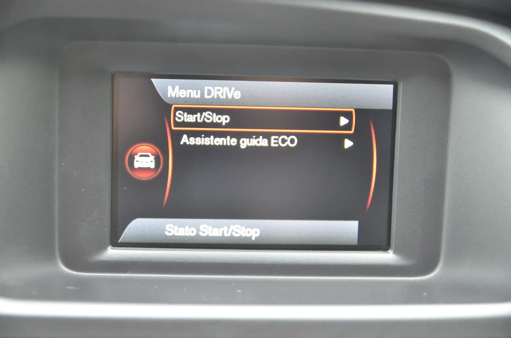 Volvo v 40 D3 Momentum