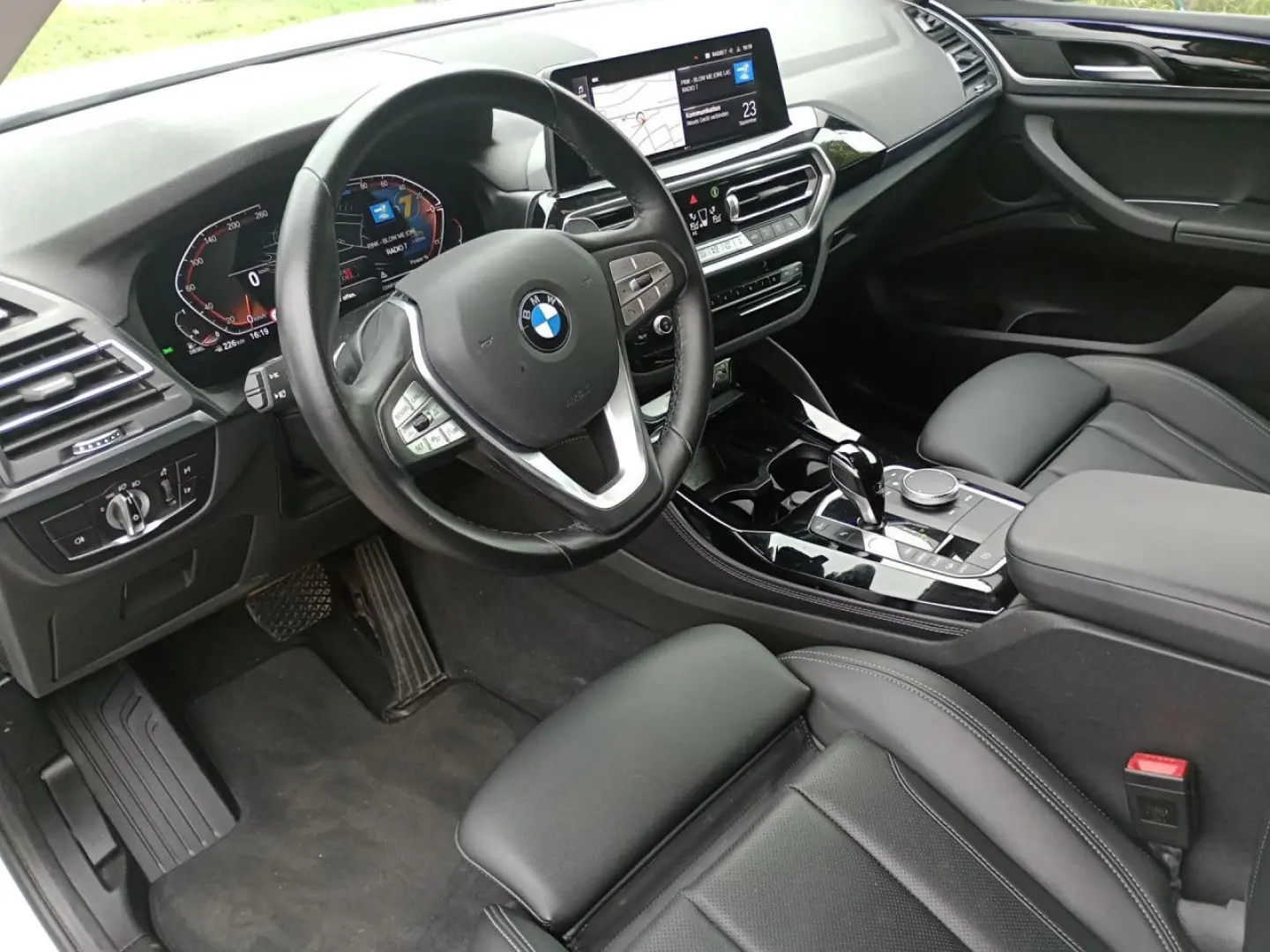 X4 x20d Sports. ACC Laser