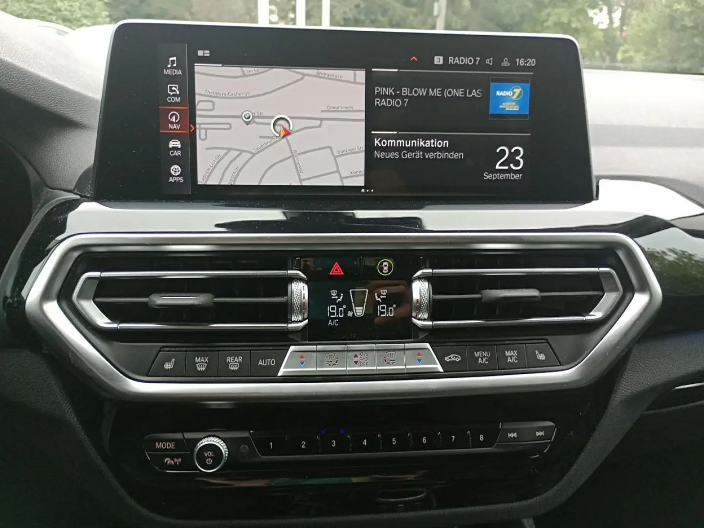 X4 x20d Sports. ACC Laser