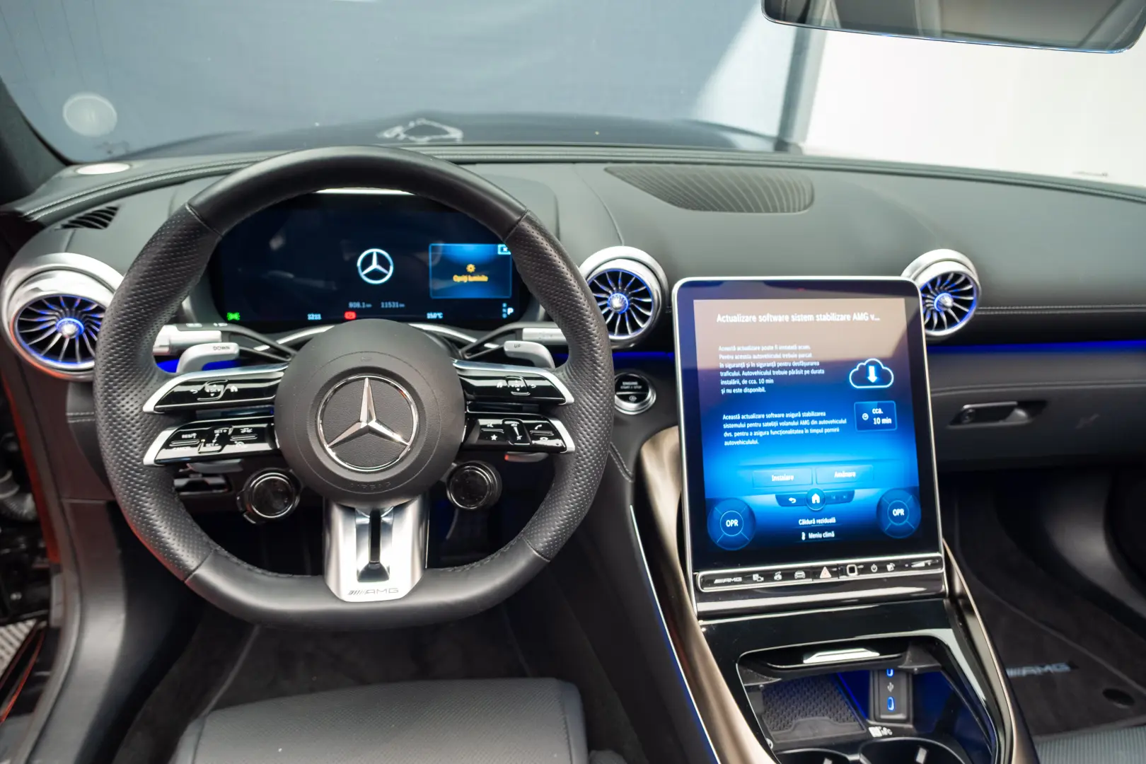 Mercedes Benz SL 43 AMG