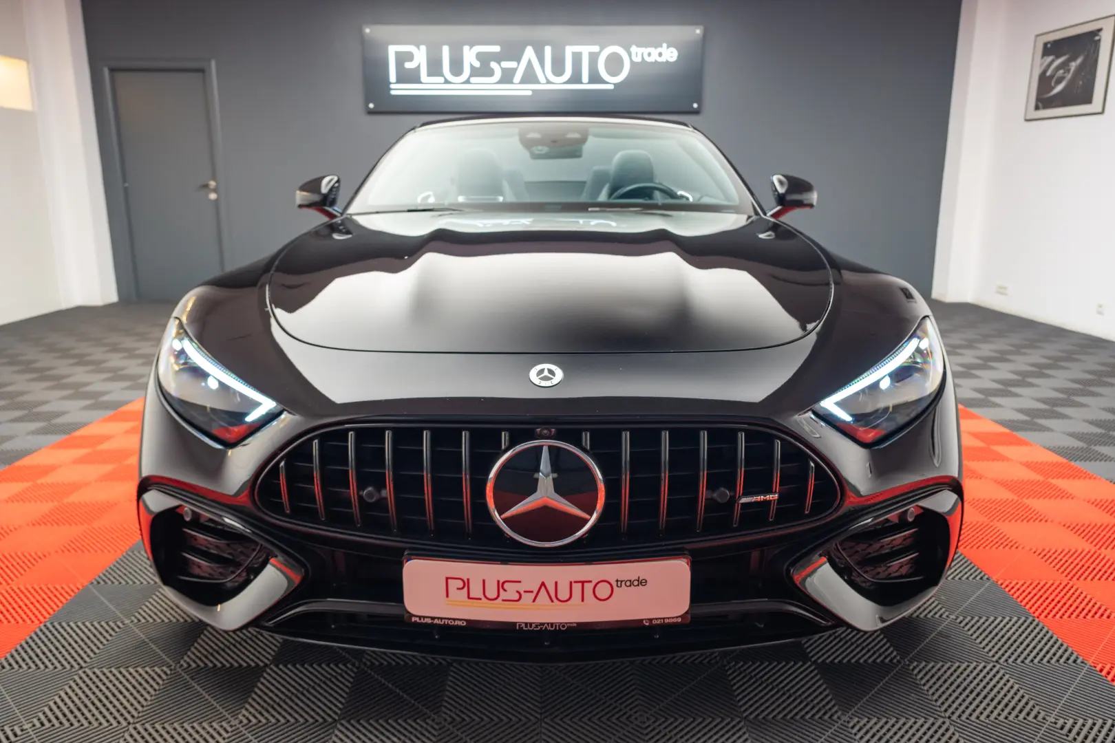Mercedes Benz SL 43 AMG