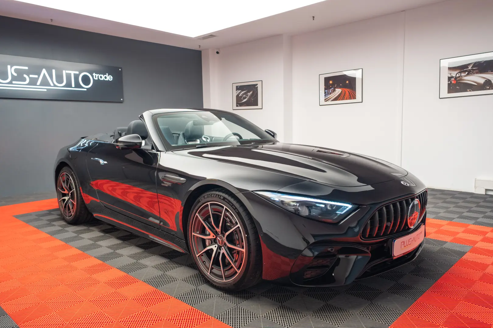 Mercedes Benz SL 43 AMG