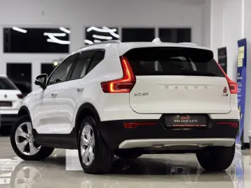 Volvo XC40 2.0 D4 AWD