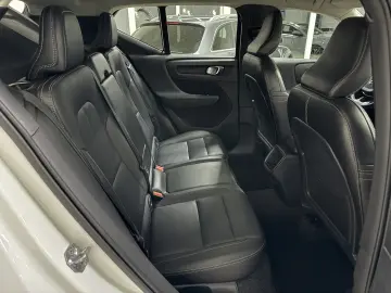Volvo XC40 2.0 D4 AWD