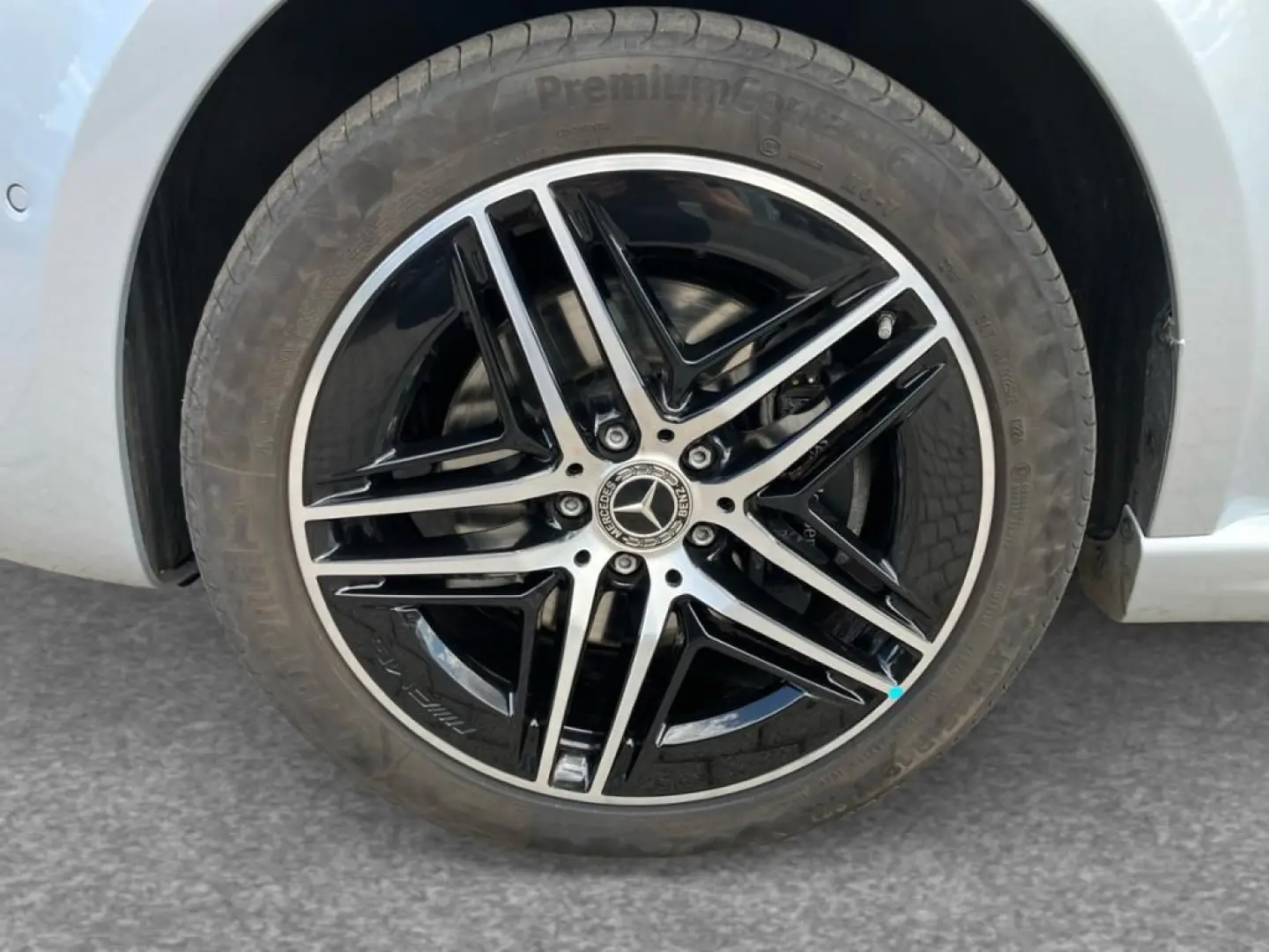 V 300 d EXCLUSIVE Lang AMG Line Night Paket
