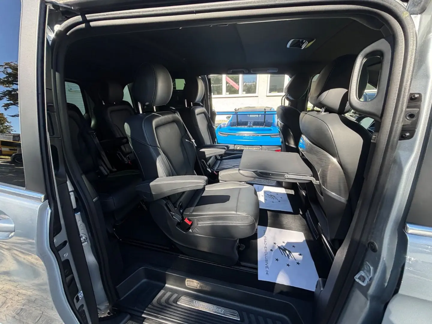 V300d 4MATIC EXCLUSIVE lang AHK AeroKit AMG MBUX