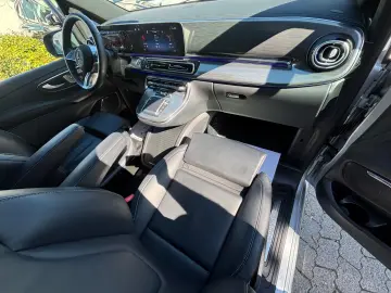 V300d 4MATIC EXCLUSIVE lang AHK AeroKit AMG MBUX