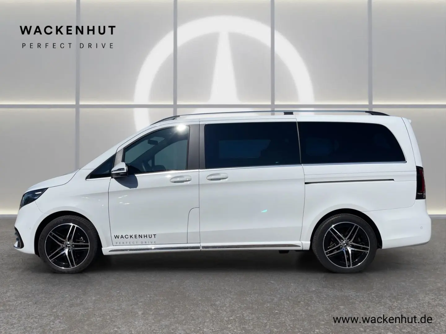 V 300 d 4M EXCLUSIVE LANG 6 SITZ DISTR AHK BURM