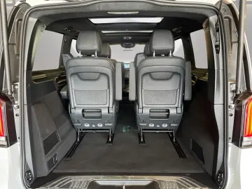 V 300 d 4M EXCLUSIVE LANG 6 SITZ DISTR AHK BURM