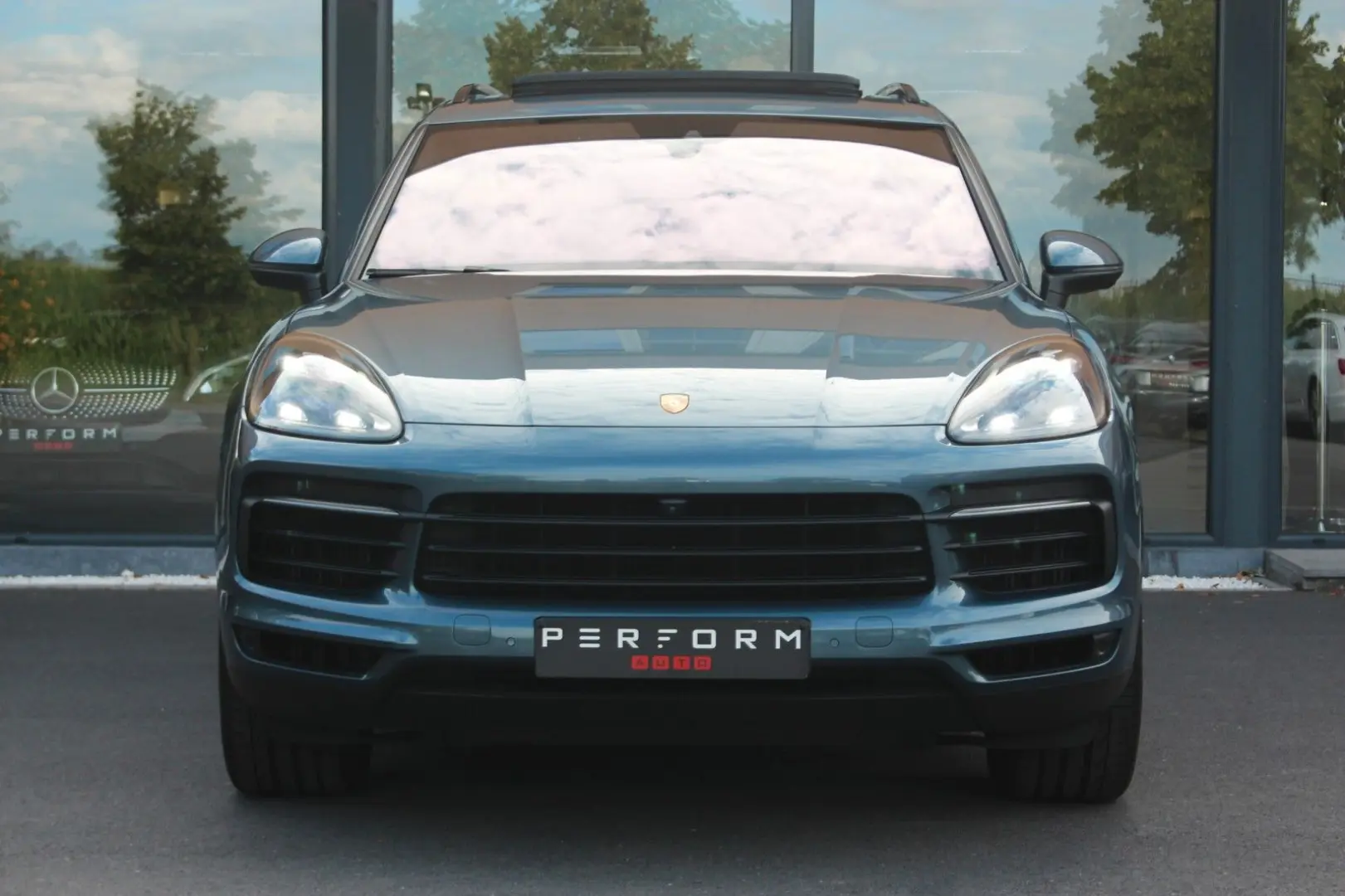 Cayenne Basis