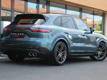 Cayenne Basis