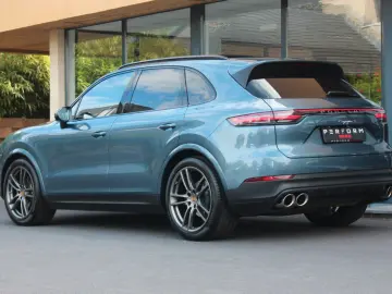 Cayenne Basis