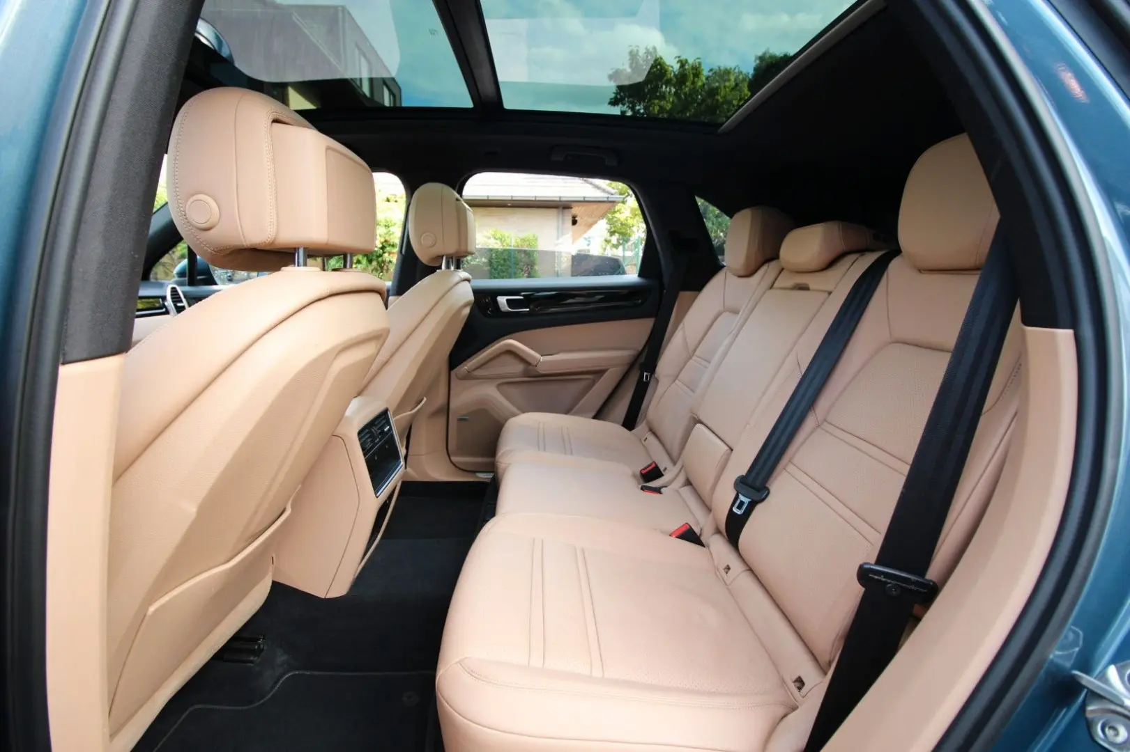Cayenne Basis