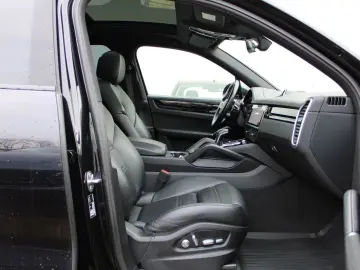 Cayenne S/Sport-Chrono/Panorama/22''/Festpreis