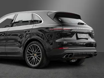 Cayenne PDLS+ AHK Ambiente 18-Wege 90l Luft