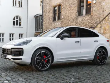 Cayenne Coupe SPORT-CHRONO MATRIX TOTW KAM PASM