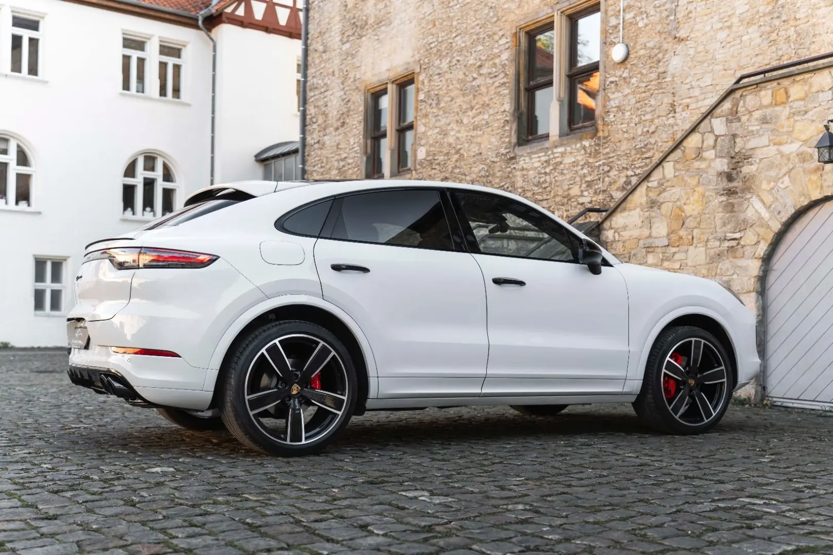 Cayenne Coupe SPORT-CHRONO MATRIX TOTW KAM PASM