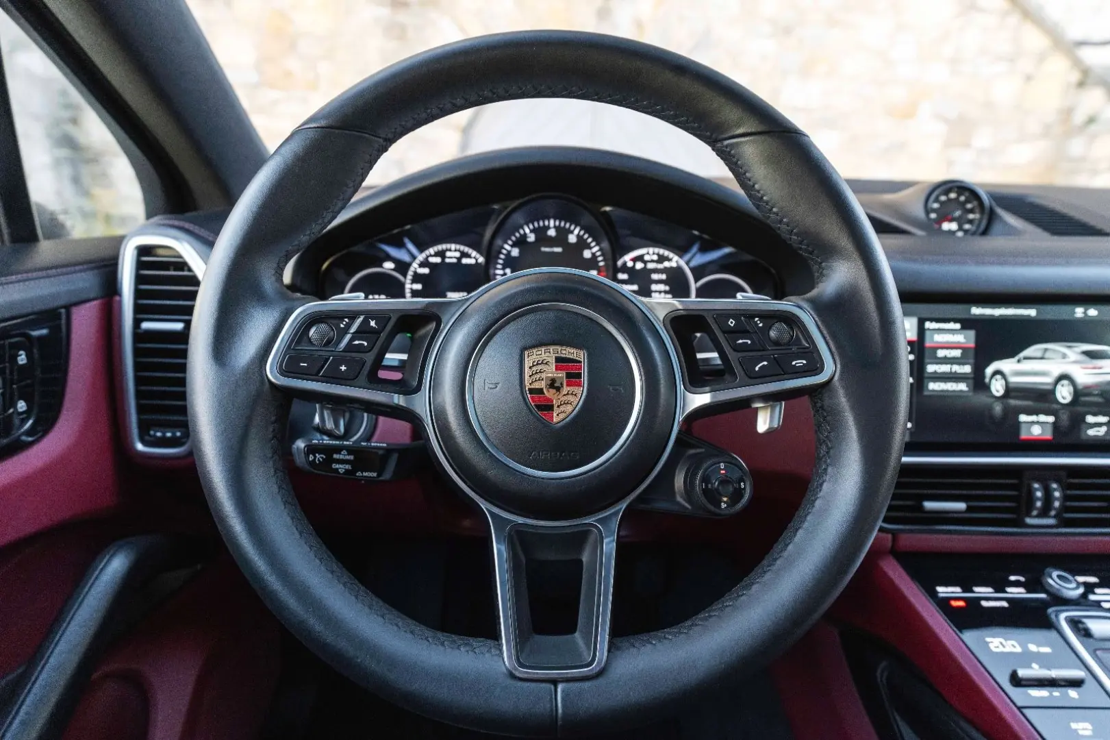 Cayenne Coupe SPORT-CHRONO MATRIX TOTW KAM PASM