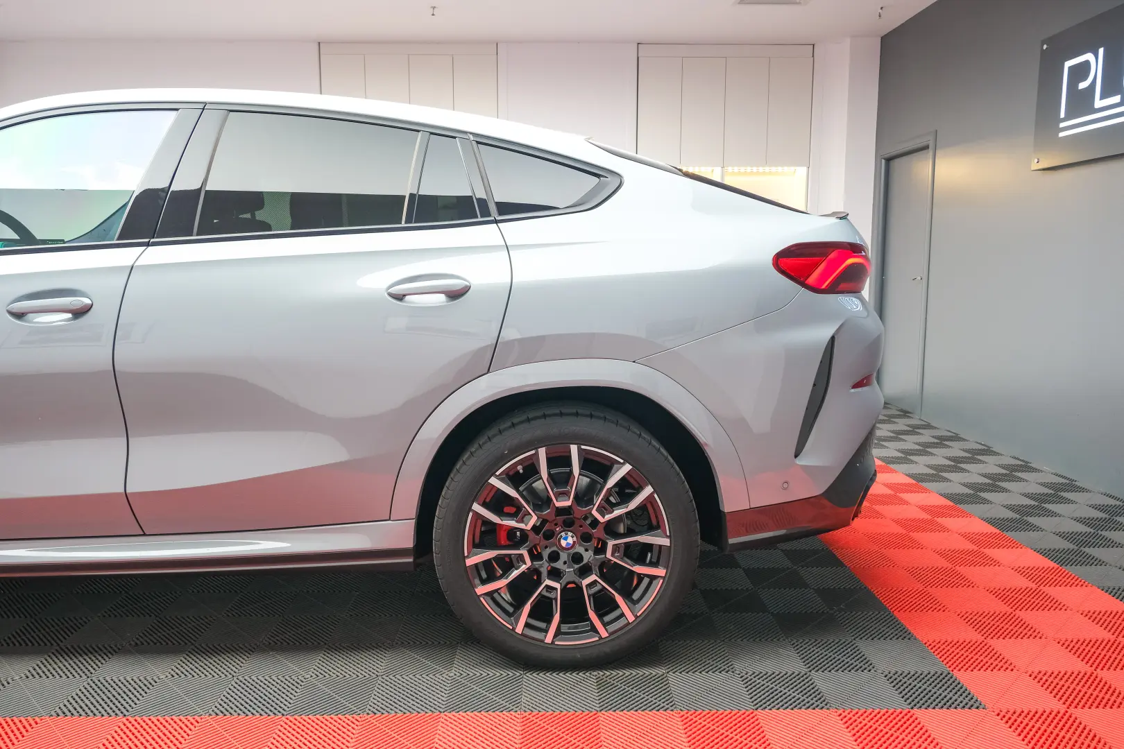 BMW X6 xDrive40i