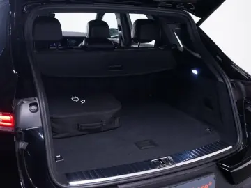Cayenne 3.0 PHEV e Hybrid Tiptronic S*360°*Bose