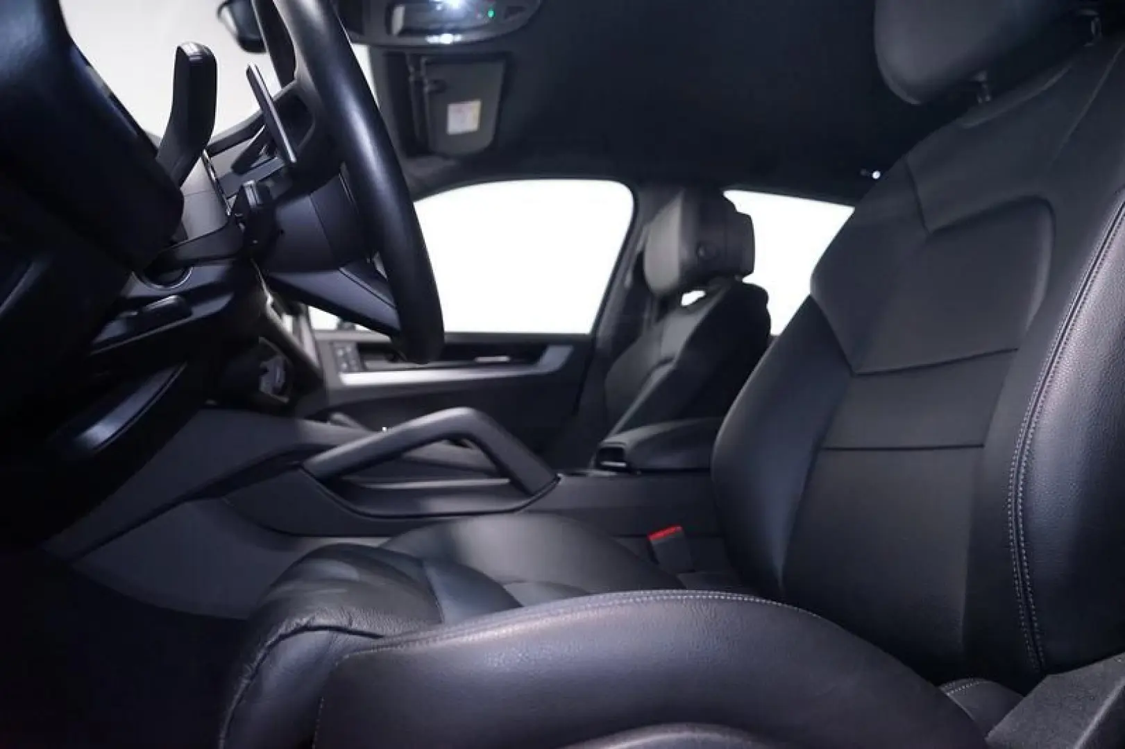 Cayenne 3.0 PHEV e Hybrid Tiptronic S*360°*Bose