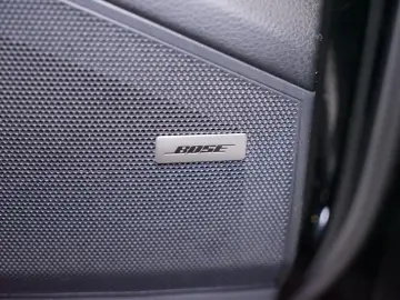 Cayenne 3.0 PHEV e Hybrid Tiptronic S*360°*Bose