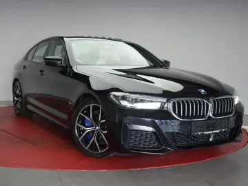 BMW 530 d xDrive M Sport Navi Leder ACC