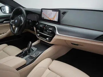 BMW 530 d xDrive M Sport Navi/Leder/ACC