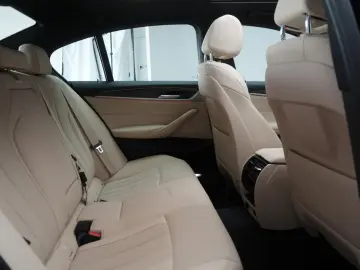 BMW 530 d xDrive M Sport Navi/Leder/ACC