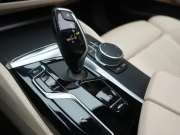 BMW 530 d xDrive M Sport Navi/Leder/ACC