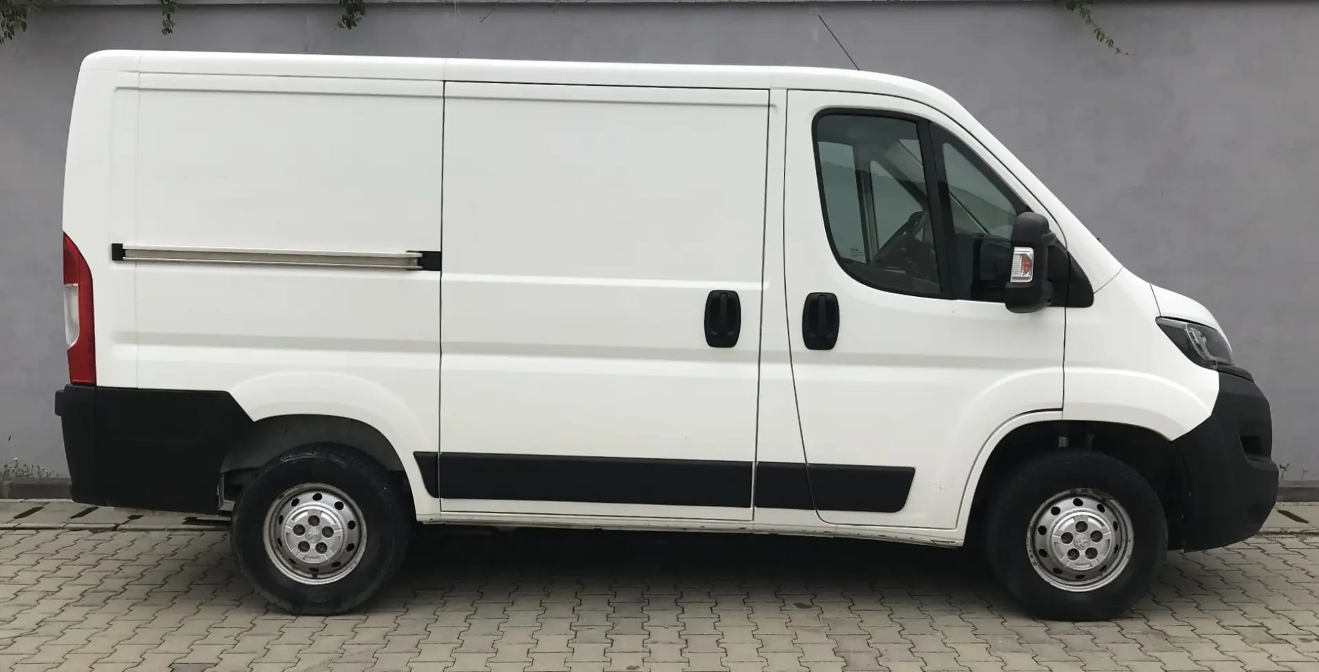 Peugeot Boxer HDi 330 L1H1 S&S Active