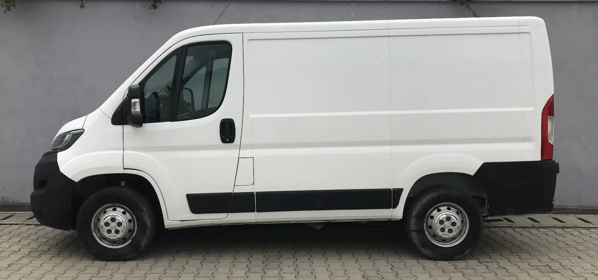 Peugeot Boxer HDi 330 L1H1 S&S Active