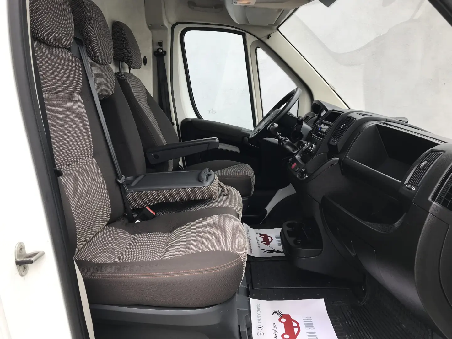 Peugeot Boxer HDi 330 L1H1 S&S Active