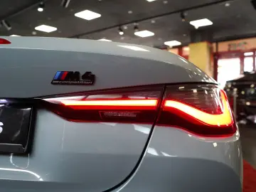 BMW M4 Cabrio Competition xDrive  H/K CARBON