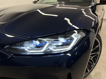 M4 Competition M xDrive Coupé M Driver´s Package