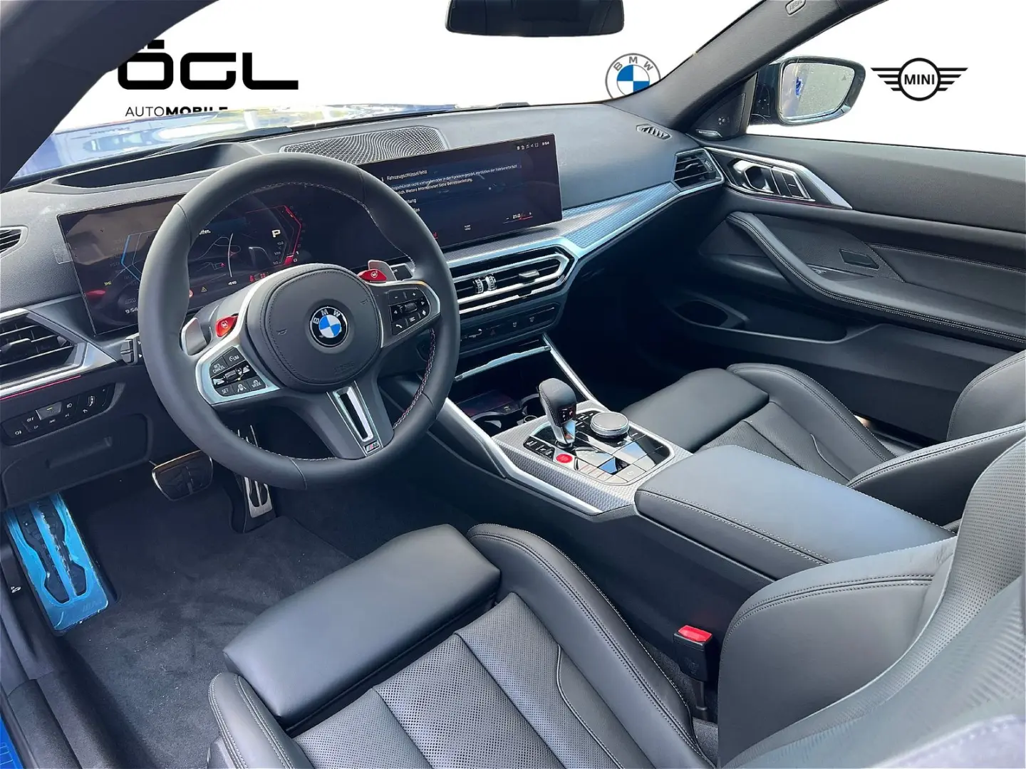 BMW M4 Competition M xDrive Head-Up HK