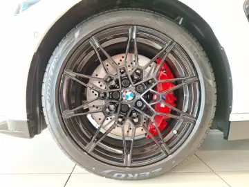 BMW M4 Competition M xDrive Coupé H K